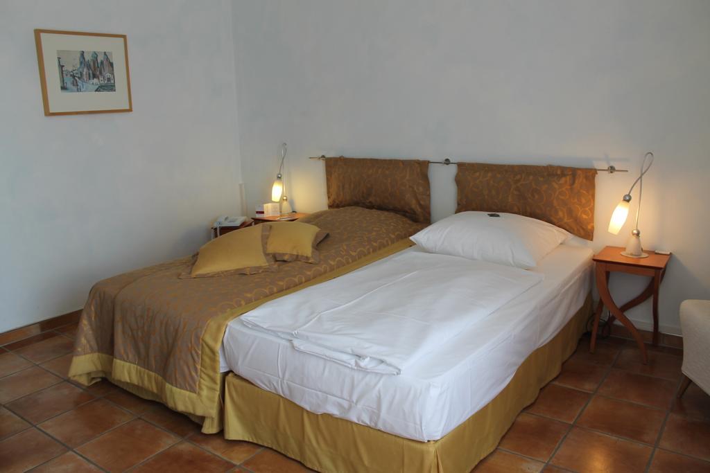 Panoramahotel Waldenburg Waldenburg (Baden-Wurttemberg) Room photo